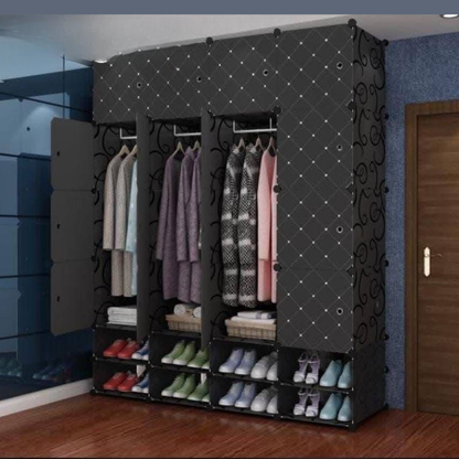 Armoire 4 battants + étagères chaussures