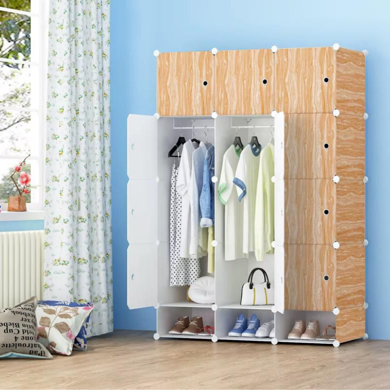 Armoire 3 battants + étagères chaussures
